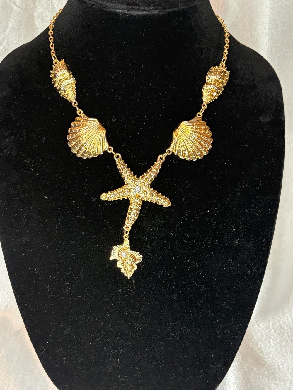 Gold Starfish Pendant Necklace with Pearl Accent - Women's Jewelry